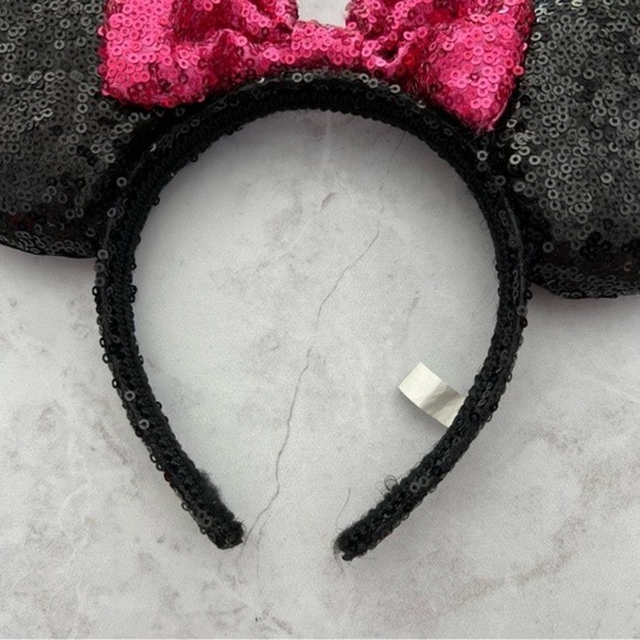 Disney Pink Minnie Ears Sequin Headband